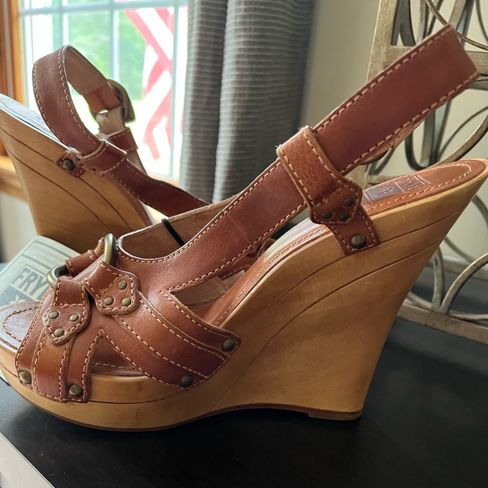 Frye June slingback wedge sandal 8.5
